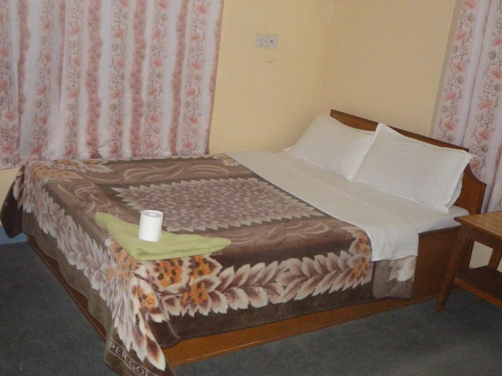 Green Tara Hotel Pokhara Bilik gambar