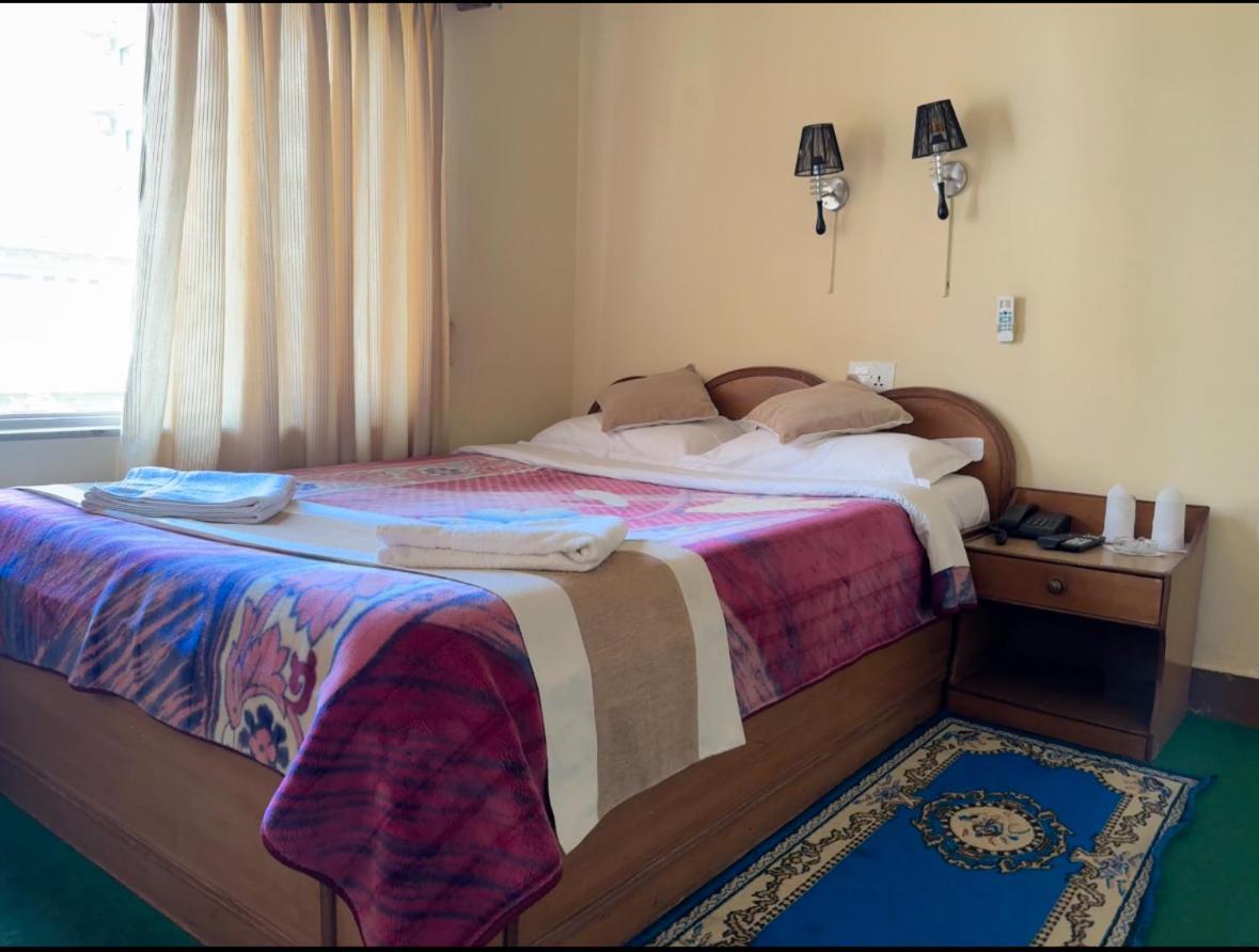 Green Tara Hotel Pokhara Luaran gambar