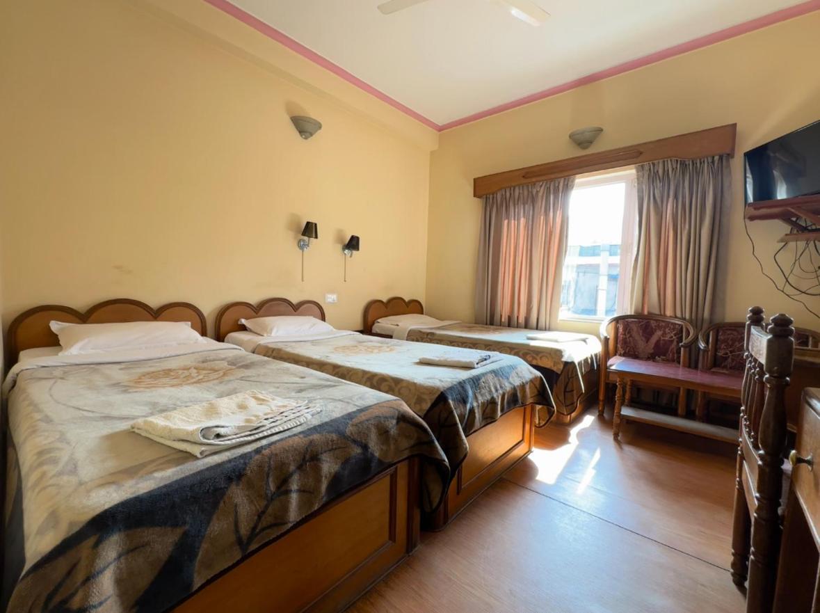 Green Tara Hotel Pokhara Luaran gambar