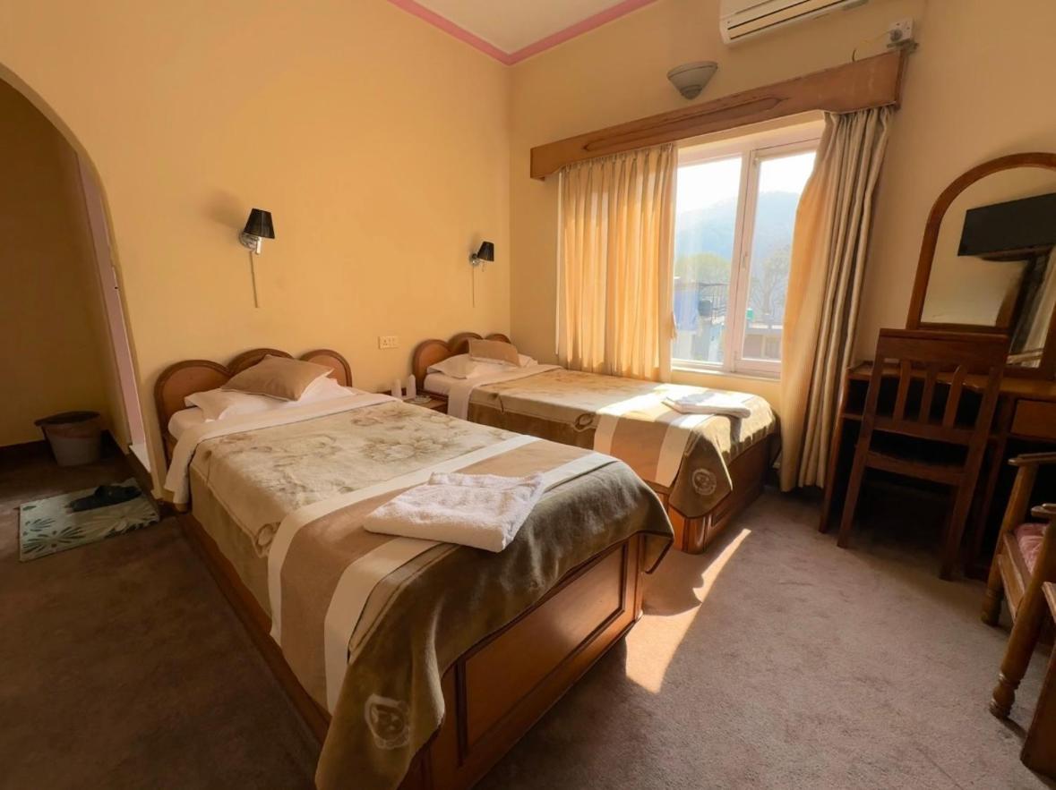 Green Tara Hotel Pokhara Luaran gambar
