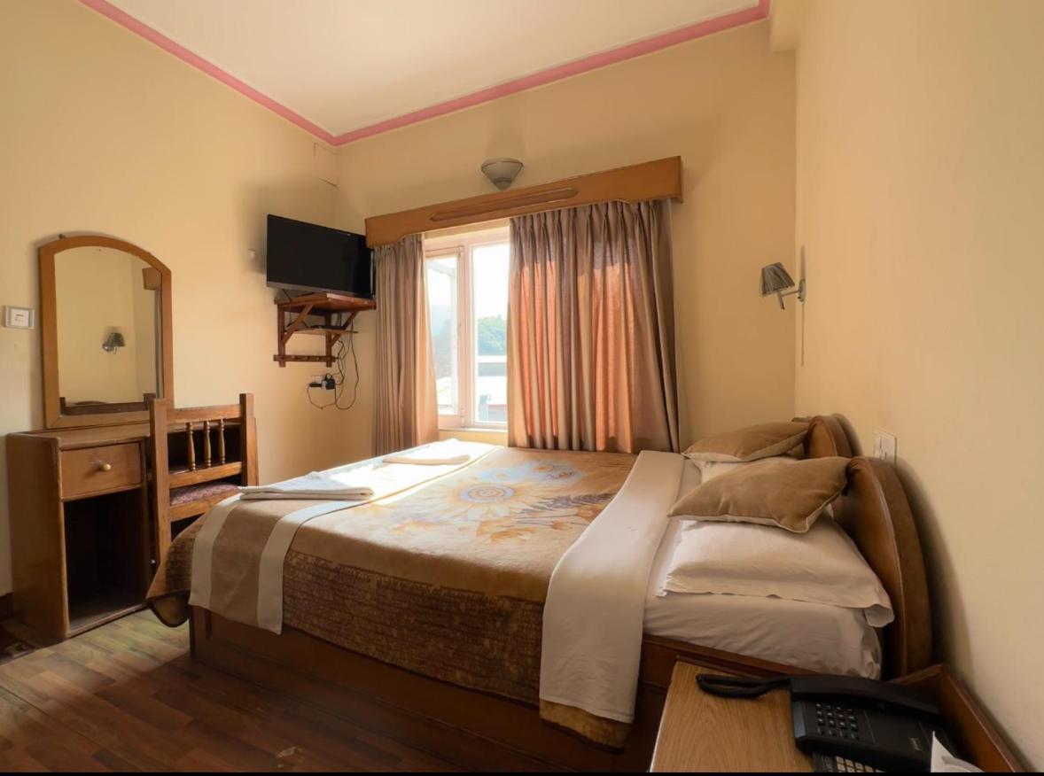 Green Tara Hotel Pokhara Luaran gambar