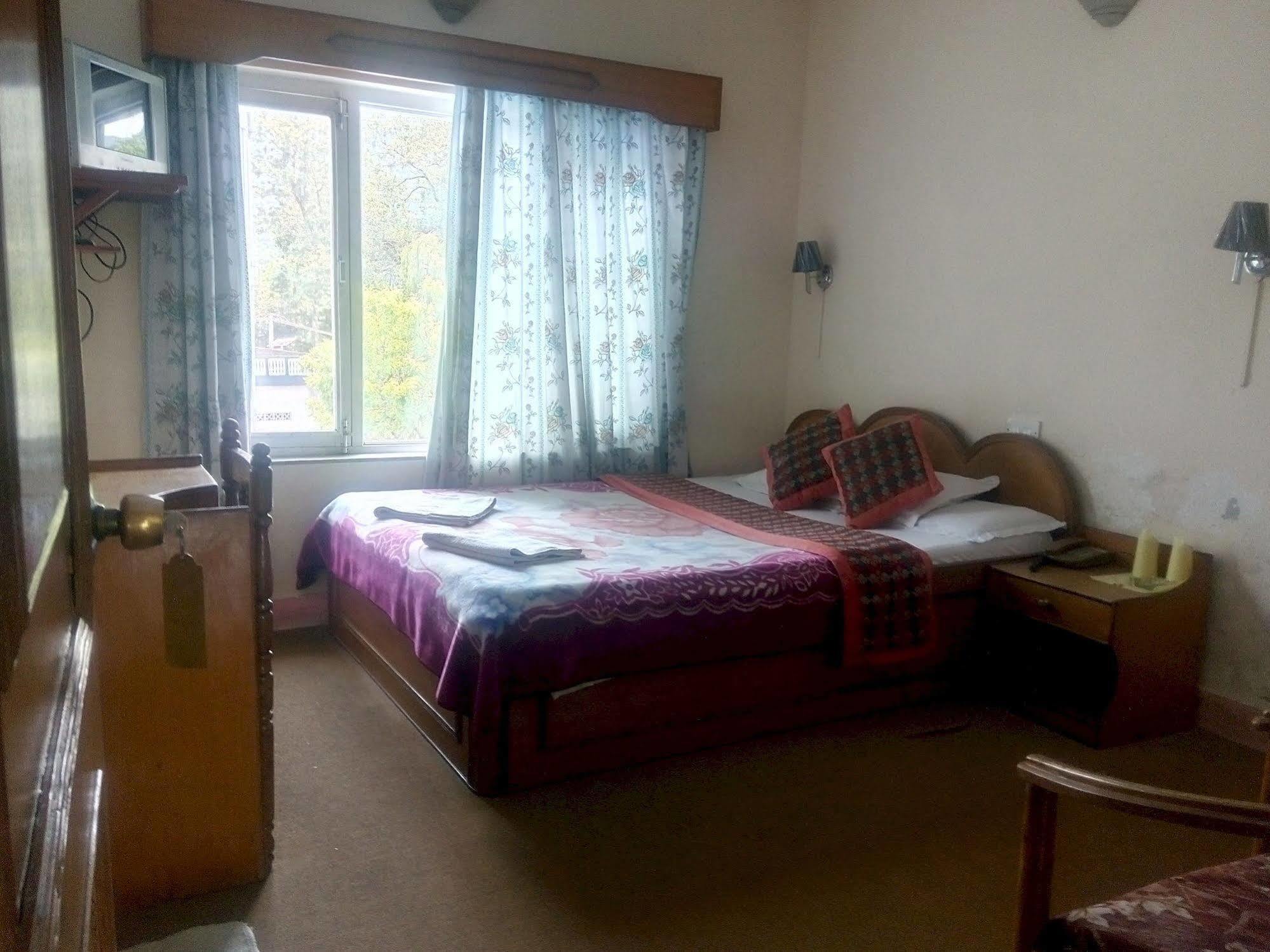 Green Tara Hotel Pokhara Luaran gambar