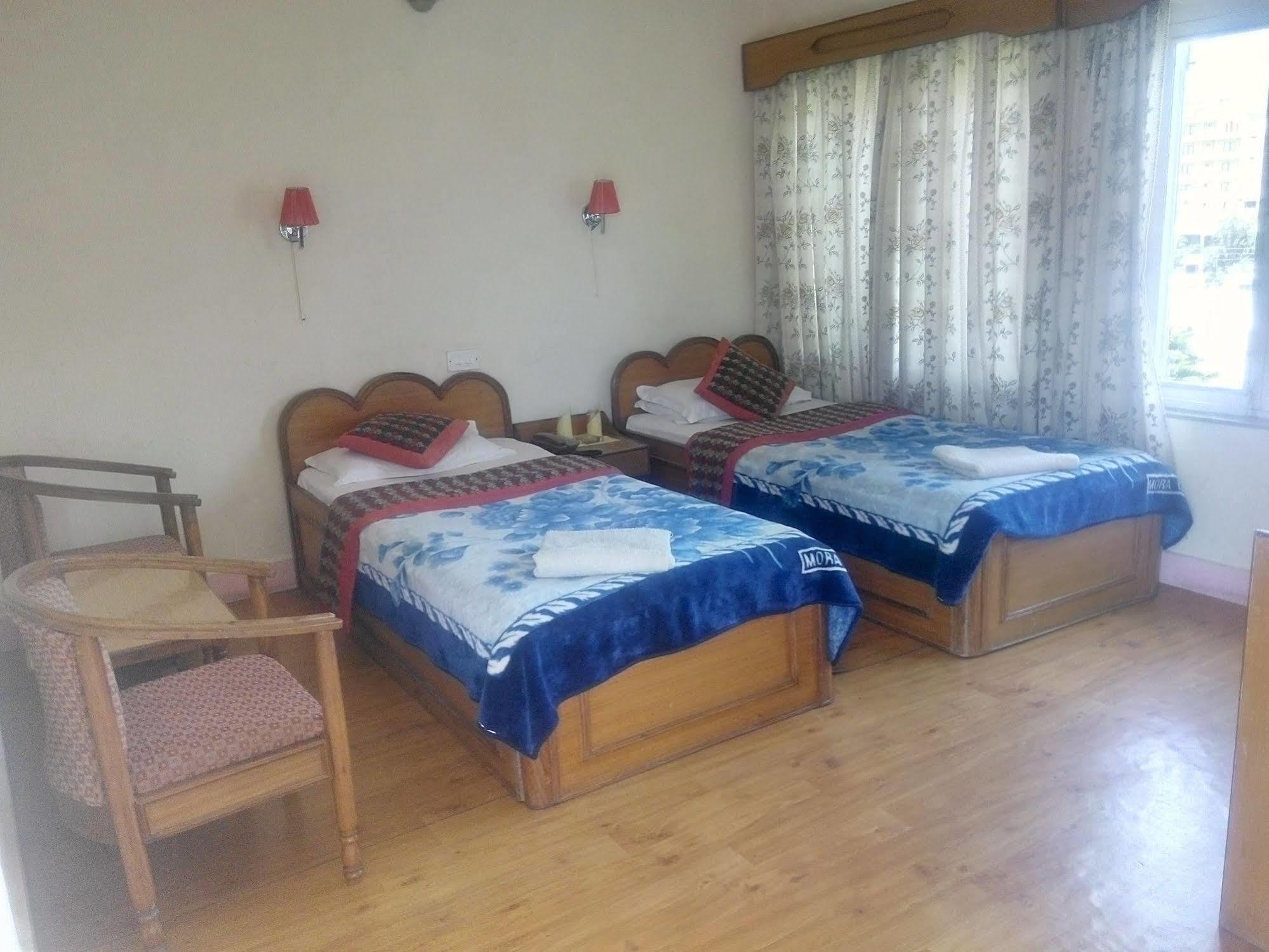 Green Tara Hotel Pokhara Luaran gambar